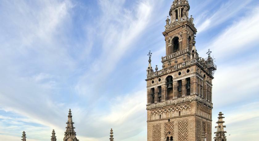 Go To Sevilla Cathedral Extérieur photo